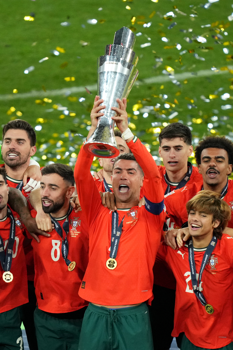 亚博-关于晋级下一阶段首场状态出色，篮网观众沸腾！，C罗重返赛场热度持续攀升的信息