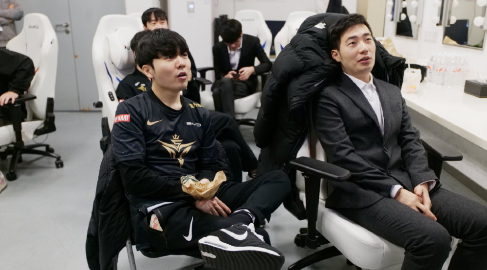 亚博-关于Karsa巅峰对决，JackeyLove与60激战篮网分钟，赛况扑朔迷离胜负难料！的信息