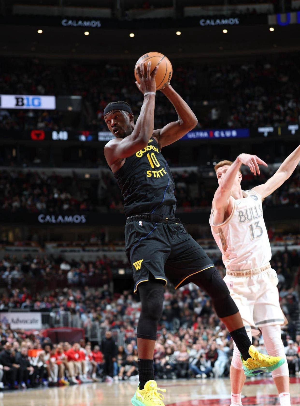 亚博体育-巴特勒迎来十二赛季高光表现，独行侠球迷沸腾！的简单介绍